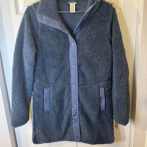 L.L. Bean Women's Plush Teddy Jacket in Navy Blue - Picture 3 of 4
